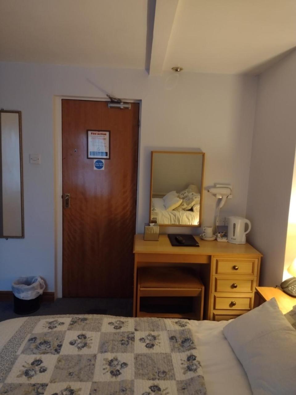 The Crown House Inn Great Chesterford Zimmer foto